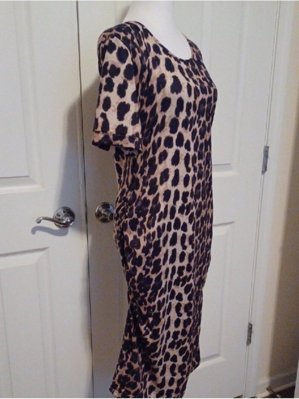 × Leopard Print Short Sleeve Bodycon Dress - Beige and Black Women's Size Large - Picture 9 of 12